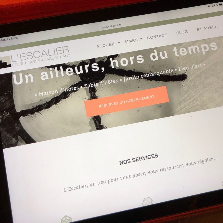 Photo d'écran avec l'affichage du nouveau site de L'Escalier
